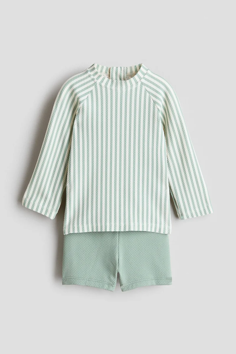 اتش اند ام طقم سباحة من خامة بعامل حماية 50 من الشمس